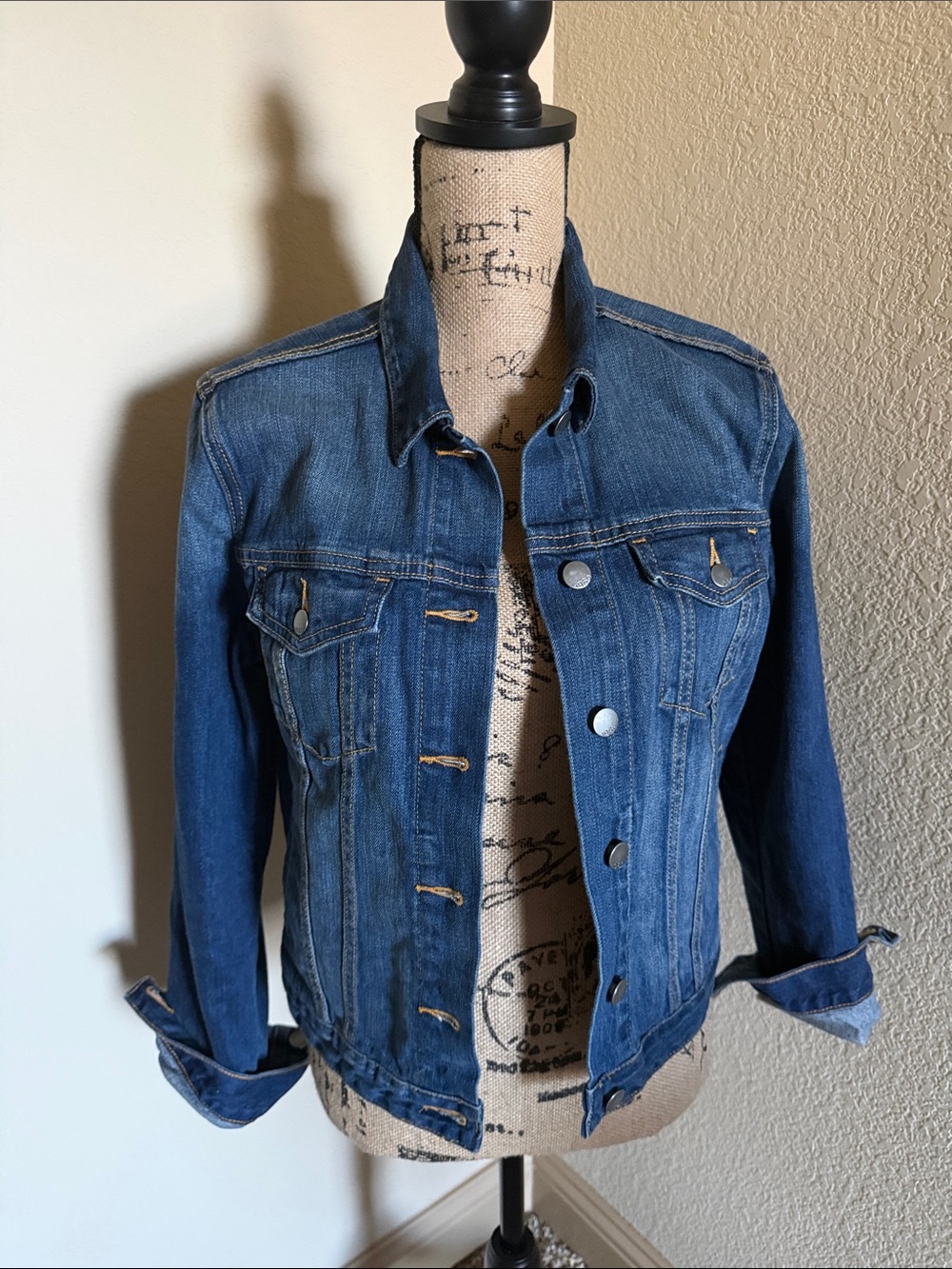 GAP Classic Blue Denim Jean Jacket